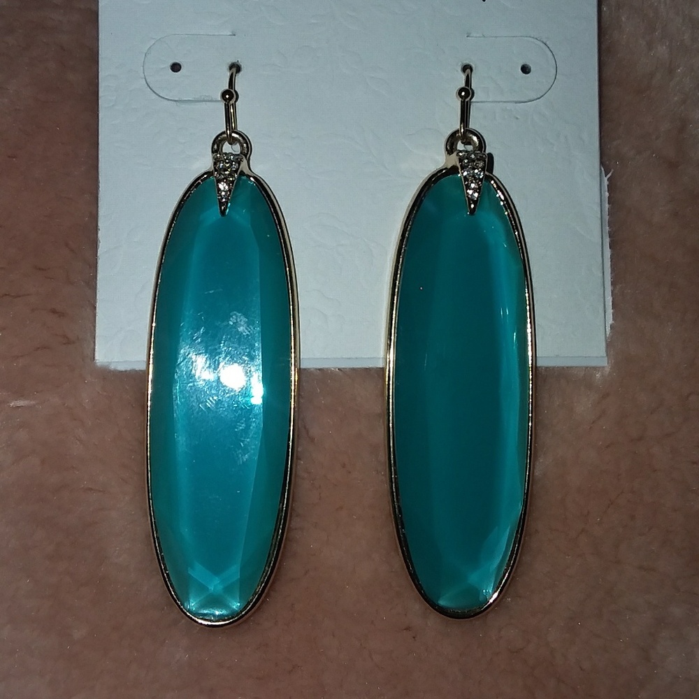 NWT Anna & Ava Earrings - Picture 2 of 3